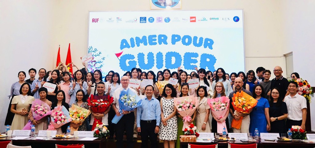 Aimer pour guider